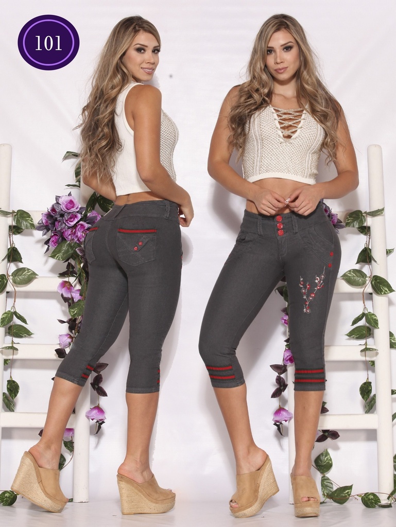 [241BEU10101] Women's Charcoal Cuffed Butt Lift Capri Jeans 101