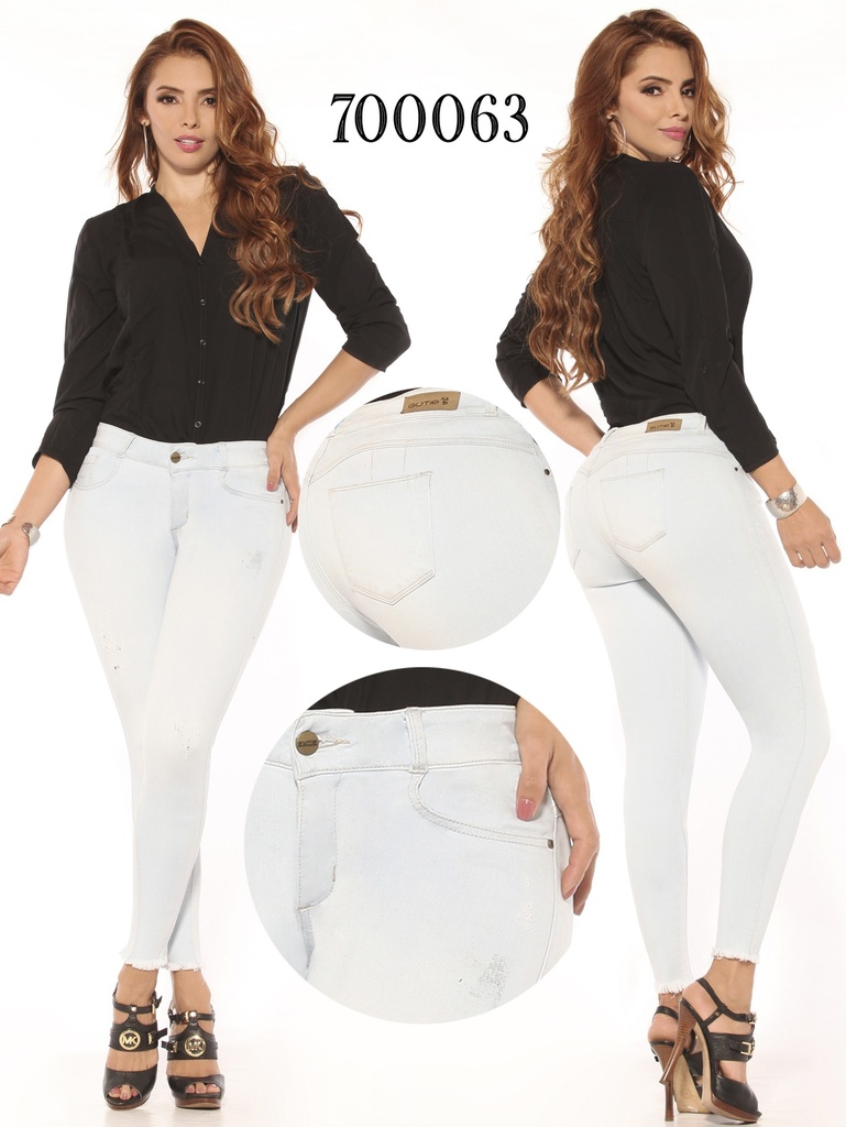 [26070006303] Jeans Levantacola Colombiano Ushuaia