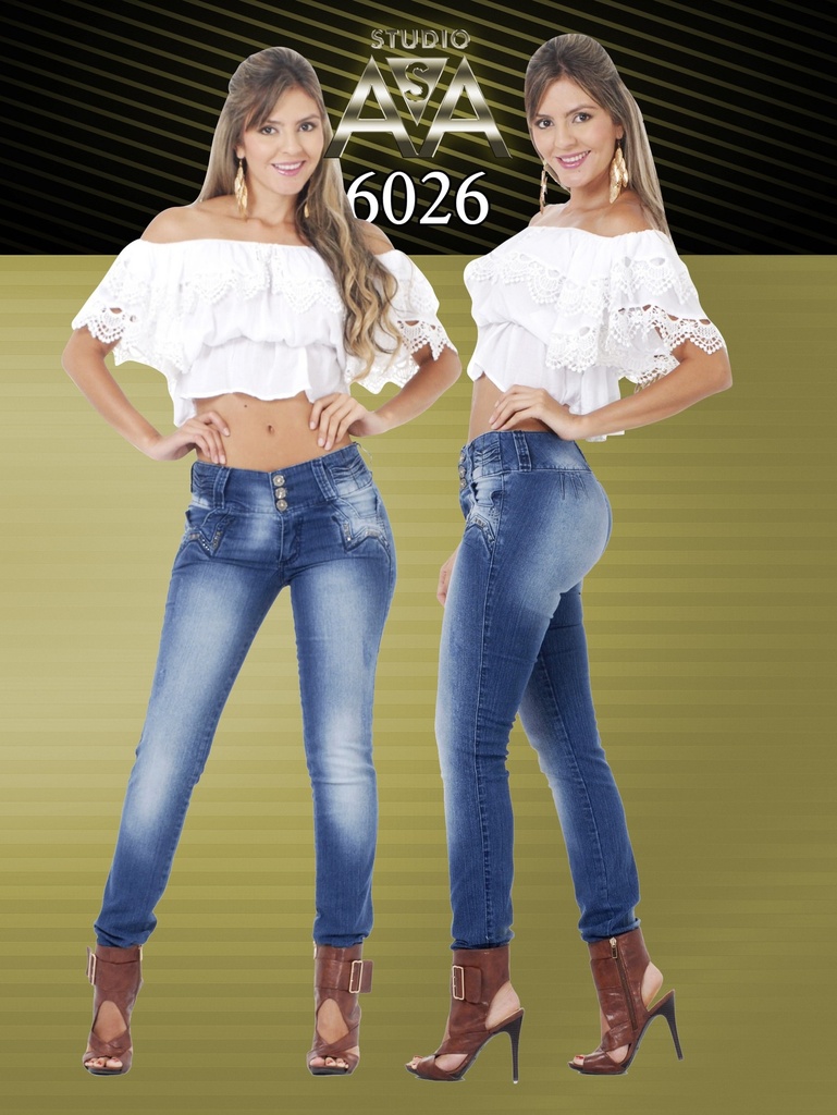 [127602601] Jeans Levantacola Ajustados Lavado Medio para Mujer 6026