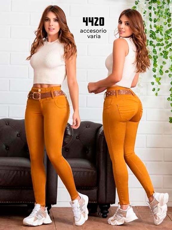 [270442001] Jeans Levantacola Colombiano