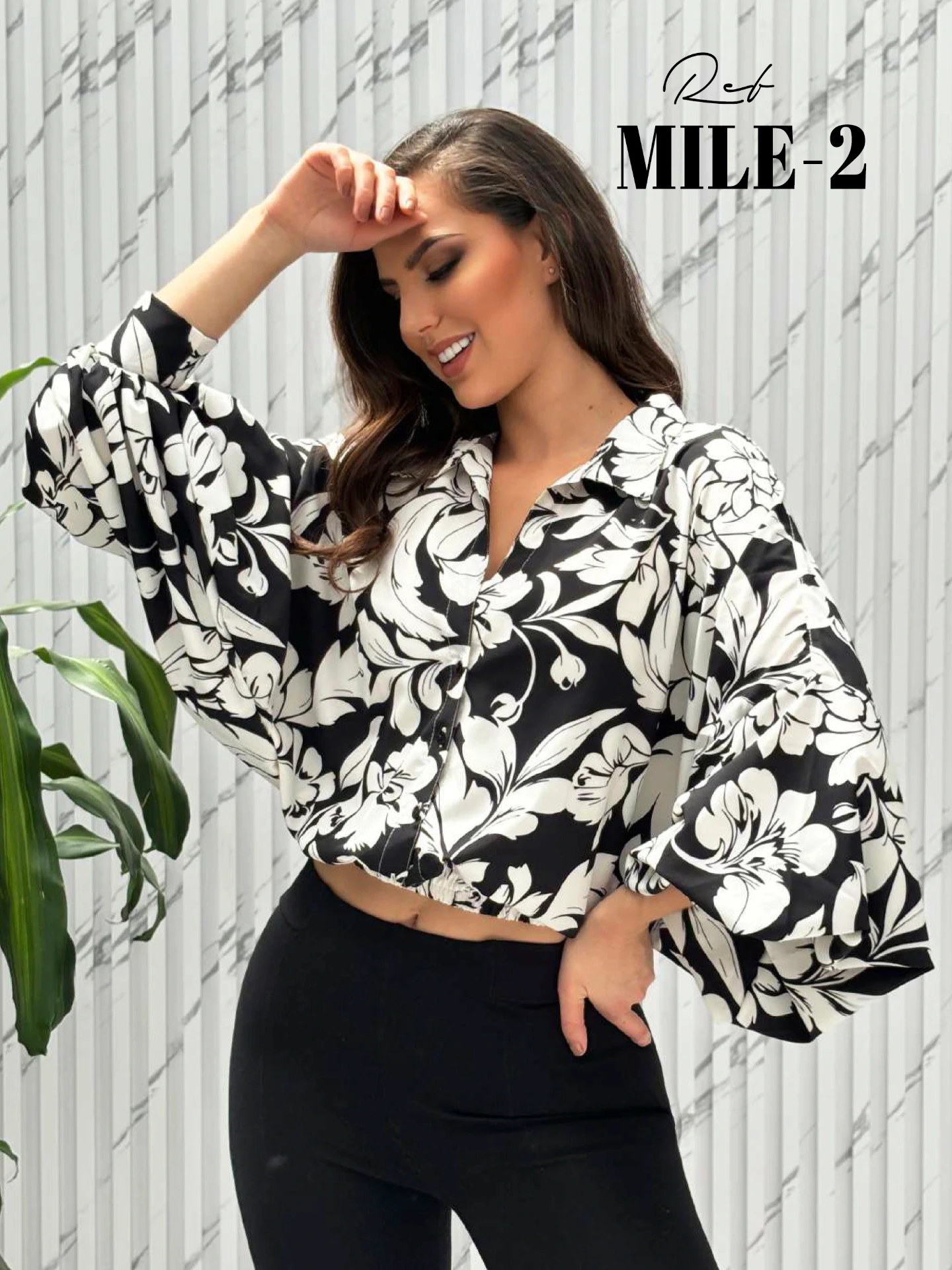 Blusa Mangas Globo Floral Negro y Blanco para Mujer MILE-2