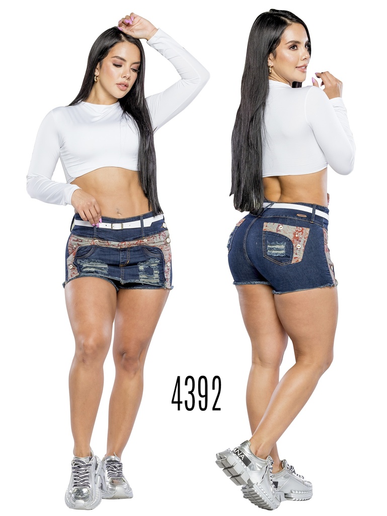 Women's Dark Wash with Back Pocket Detail Butt-Lifting Denim Skort