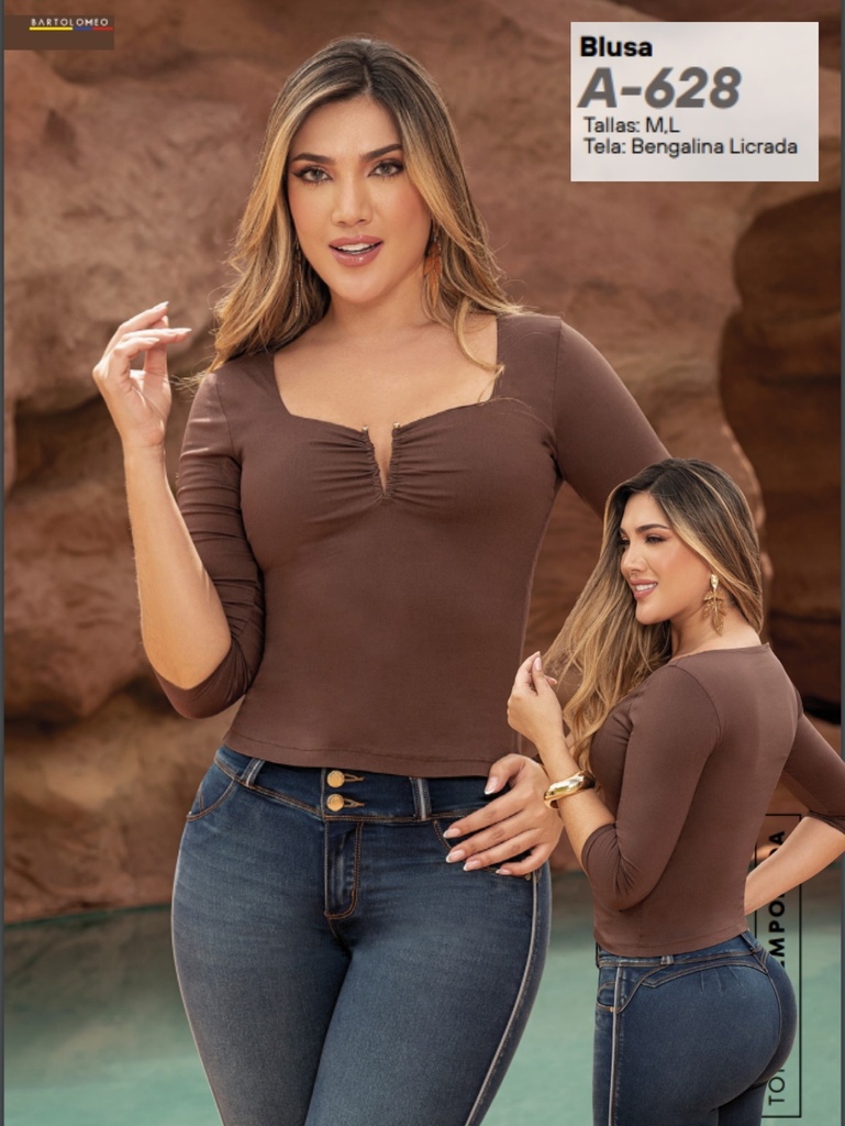 Blusa Manga Larga Escote con Abertura Café para Mujer A-628